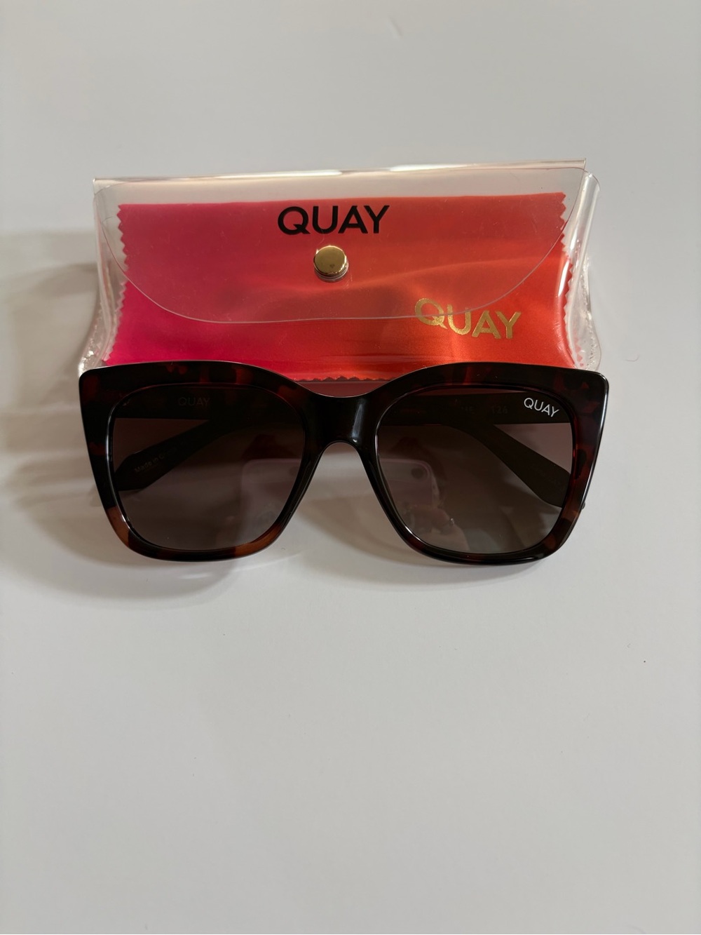 Quay Australia- Tag Me Polarized Tortoiseshell Sunglasses